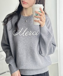 チェーンロゴ刺繍もちもちニットプルオーバー