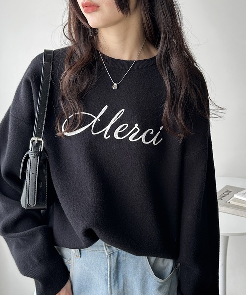 GeeRA(ジーラ)の「チェーンロゴ刺繍もちもちニットプルオーバー(ニット/セーター・レディース・グレー/ブラック・MEDIUM/LARGE/X-LARGE)」の1枚目の写真