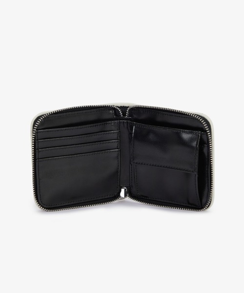 FRED PERRY（フレッドペリー）の「Classic Zip Around Wallet／クラシックラウンドファスナーウォレット（財布・メンズ・ブラック・ONE SIZE）」の3枚目の写真