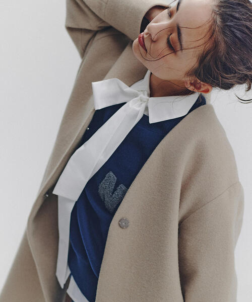 N.（N. Natural Beauty Basic）（エヌエヌナチュラルビューティーベーシック）の「ゴールドボタン2wayリボンブラウス（シャツ/ブラウス・レディース・ネイビー/イエロー/オフホワイト・MEDIUM）」の7枚目の写真