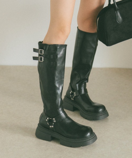 VANNIE U（ヴァニーユー）の「ダブルベルトロングブーツ（ブーツ・レディース・ブラウン/ブラック・S/M/L）」の22枚目の写真