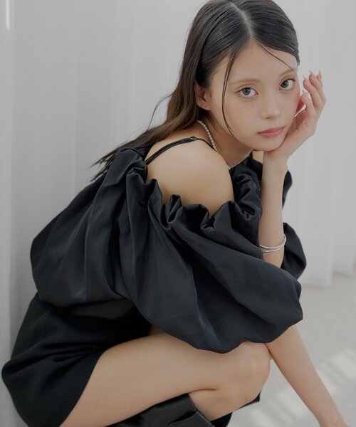 SALON by Chico】ギャザーバルーンオフショルブラウス（シャツ