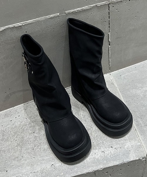 yuue' ( wear )(ユーイ)の「ダブルベルト厚底ミドルカバーブーツ(ブーツ・レディース・ブラウン/ブラック・24.5cm/23.5cm)」の22枚目の写真