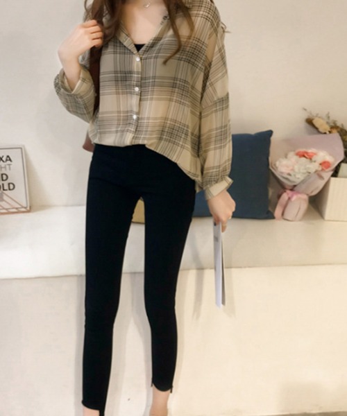 cammie(キャミー)の「シアーチェックシャツ(シャツ/ブラウス・レディース・ベージュ/ブラック・L/M)」の12枚目の写真