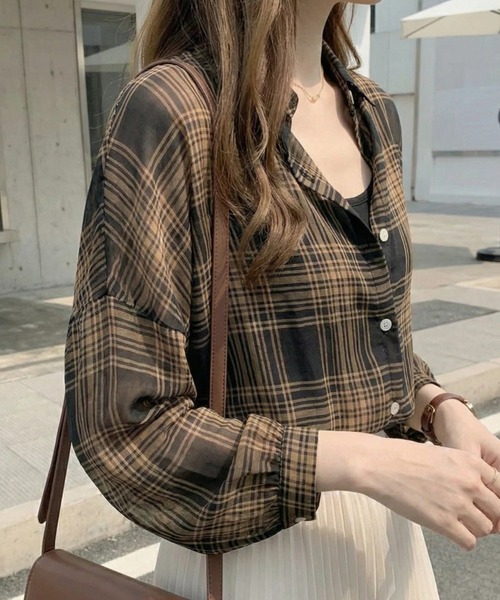 cammie(キャミー)の「シアーチェックシャツ(シャツ/ブラウス・レディース・ベージュ/ブラック・L/M)」の17枚目の写真
