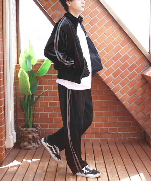 8(eight)（エイト）の「ベロアトラックジャケット（ジャージ）」 - WEAR