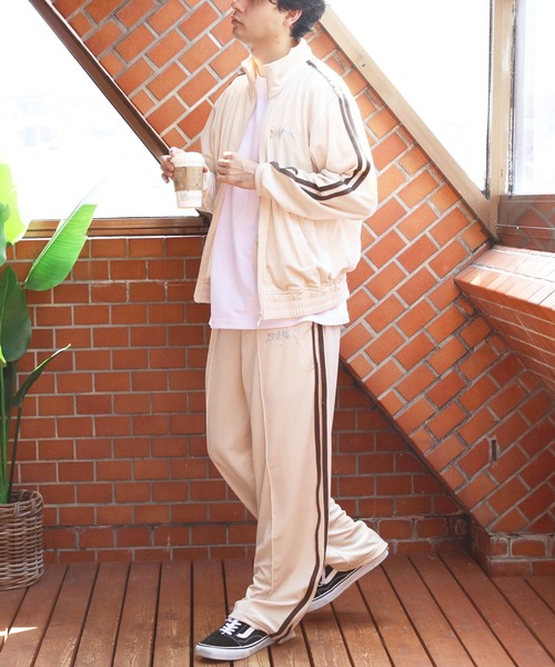 8(eight)（エイト）の「ベロアトラックジャケット（ジャージ）」 - WEAR