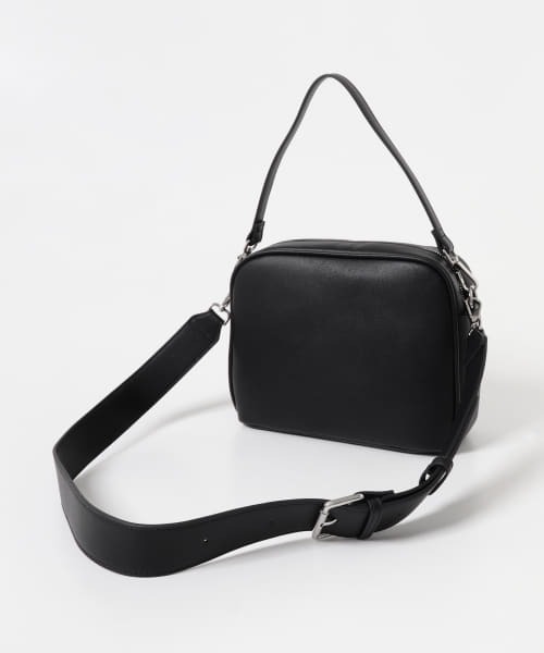 URBAN RESEARCH DOORS(アーバンリサーチドアーズ)の「2WAYスクエアショルダーバッグ(ショルダーバッグ・レディース・レッド系その他/ブラック・ONE)」の11枚目の写真