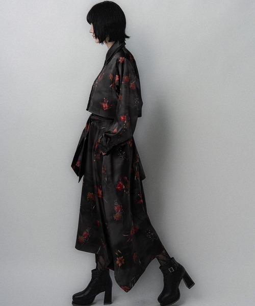 HARE（ハレ）の「Autumnflowerウエストデザインスカート(HARE)（スカート・レディース・ブルーパープル/レッド・FREE）」の4枚目の写真