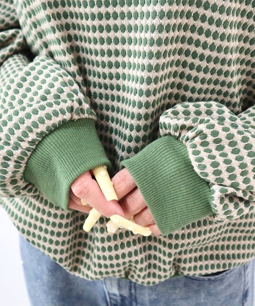 CECIL McBEE（セシルマクビー）の「ハニカム柄ジャガードリブ配色トップス（Tシャツ/カットソー・レディース・グリーン/ブラック/ブルー・MEDIUM/LARGE）」の5枚目の写真