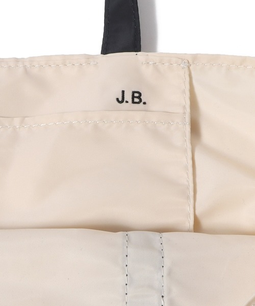 ESTNATION(エストネーション)の「J.B.ATTIRE / ナイロン キャンバス トートバッグ《ESTNATION EXCLUSIVE》(トートバッグ・レディース・オフホワイト/ネイビー・FREE)」の8枚目の写真