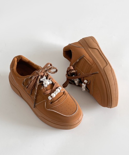 Shoes in Closet(シューズインクローゼット)の「厚底 パールチャーム付 ダブルシューレース コート スニーカー 5434(スニーカー・レディース・ブラック系その他6/イエロー系その他6・M/S/LL/L)」の19枚目の写真