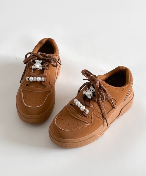 Shoes in Closet(シューズインクローゼット)の「厚底 パールチャーム付 ダブルシューレース コート スニーカー 5434(スニーカー・レディース・ブラック系その他6/イエロー系その他6・M/S/LL/L)」の18枚目の写真