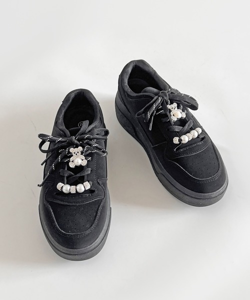 Shoes in Closet(シューズインクローゼット)の「厚底 パールチャーム付 ダブルシューレース コート スニーカー 5434(スニーカー・レディース・ブラック系その他6/イエロー系その他6・M/S/LL/L)」の9枚目の写真