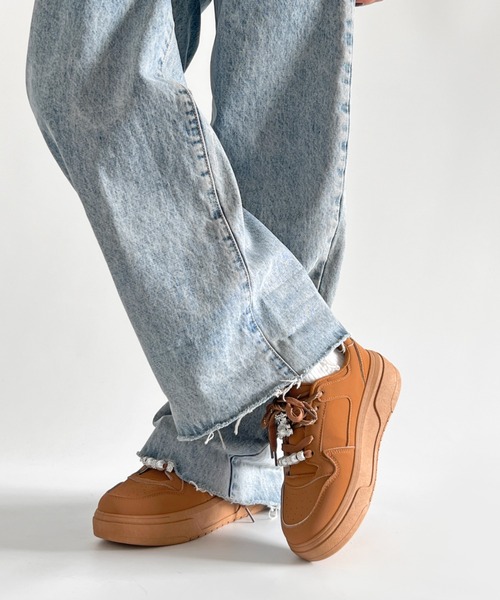 Shoes in Closet(シューズインクローゼット)の「厚底 パールチャーム付 ダブルシューレース コート スニーカー 5434(スニーカー・レディース・ブラック系その他6/イエロー系その他6・M/S/LL/L)」の12枚目の写真