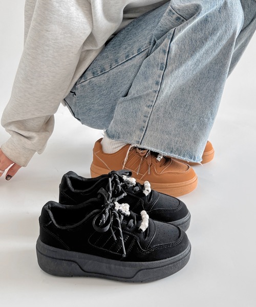 Shoes in Closet(シューズインクローゼット)の「厚底 パールチャーム付 ダブルシューレース コート スニーカー 5434(スニーカー・レディース・ブラック系その他6/イエロー系その他6・M/S/LL/L)」の21枚目の写真