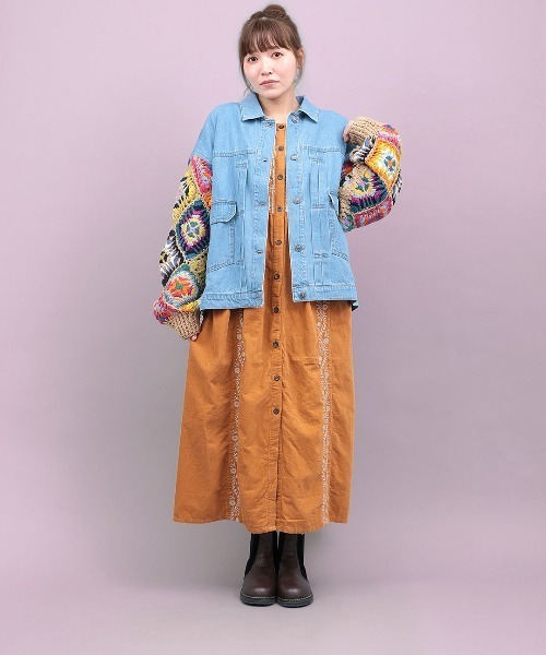 チチカカ(チチカカ)の「Rico ハンドクロシェスリーブデニムジャケット(デニムジャケット・レディース・ブルー/ブラック・FREE)」の3枚目の写真