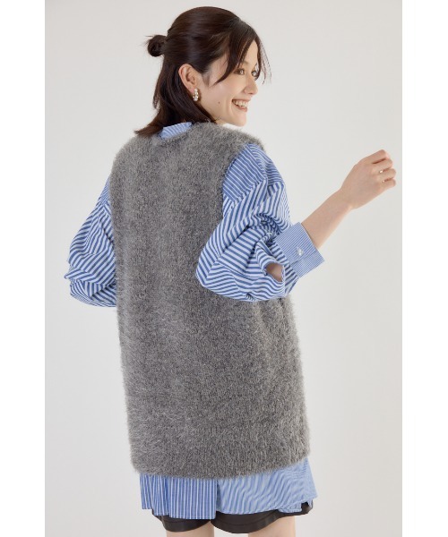 RODEO CROWNS WIDE BOWL(ロデオクラウンズワイドボウル)の「シャギーニットベスト(ベスト・レディース・グレー/アイボリー/ブラウン系その他・FREE)」の6枚目の写真