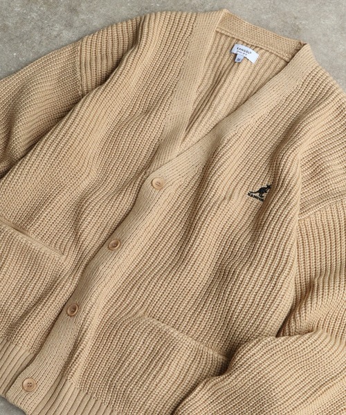 KANGOL(カンゴール)の「【KANGOL/カンゴール】ロゴ刺繍 畦編み Vネック ニット カーディガン(カーディガン/ボレロ・メンズ・ブラック/ベージュ/ネイビー/アイボリー・M/L/XL)」の1枚目の写真