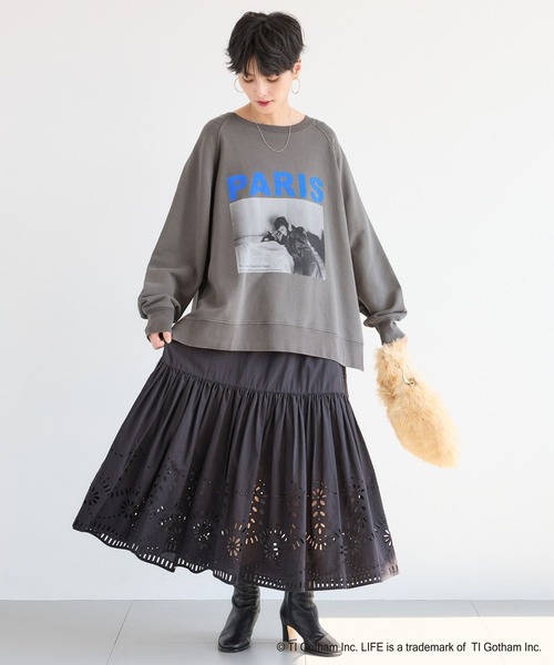 GOOD ROCK SPEED（グッドロックスピード）の「BARNYARDSTORM / 別注【LIFE PICTURE COLLECTION】ラグランスウェット（スウェット・レディース・チャコール/ベージュ・FREE）」の5枚目の写真