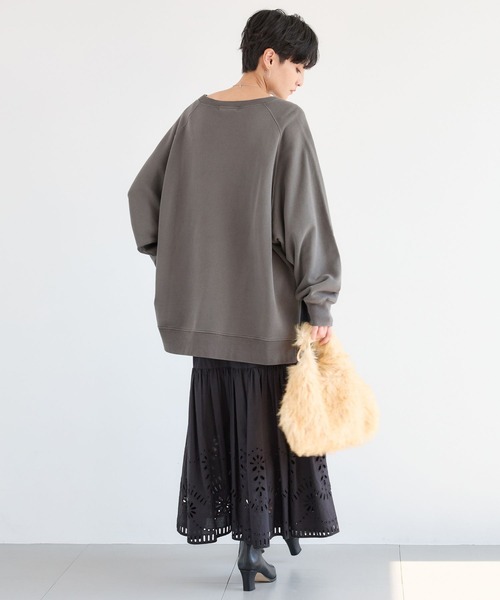 GOOD ROCK SPEED（グッドロックスピード）の「BARNYARDSTORM / 別注【LIFE PICTURE COLLECTION】ラグランスウェット（スウェット・レディース・チャコール/ベージュ・FREE）」の18枚目の写真