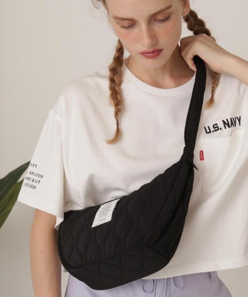AVIREX(アヴィレックス)の「《WEB限定》MINI BONDING SHOULDER BAG/ミニボンディングショルダーバッグ(ショルダーバッグ・レディース・ブラック・F)」の12枚目の写真