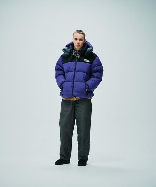 【超美品】テーラーメイド　ダウンセットアップ 楽天市場】テーラーメイド フルセット（カラーネイビー）（スポーツ