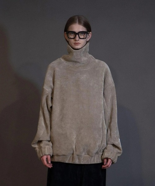 my beautiful landlet(マイビューティフルランドレット)の「【my beautiful landlet】 CHENILLE KNIT HIGH NECK PULLOVER(その他トップス・メンズ・ベージュ/ネイビー/イエロー/グリーン/ブラック・1/0)」の2枚目の写真