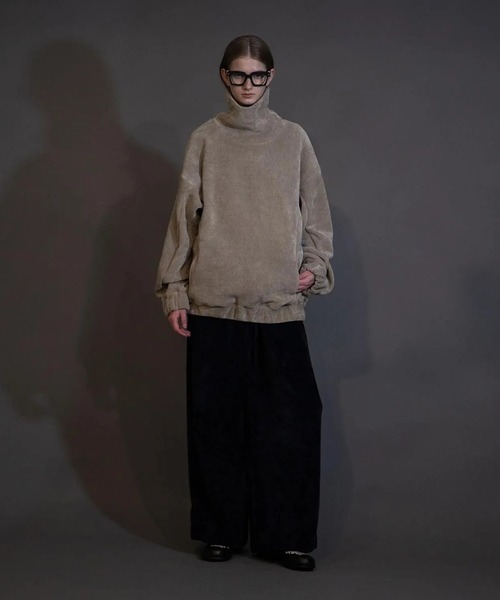 my beautiful landlet(マイビューティフルランドレット)の「【my beautiful landlet】 CHENILLE KNIT HIGH NECK PULLOVER(その他トップス・メンズ・ベージュ/ネイビー/イエロー/グリーン/ブラック・1/0)」の7枚目の写真