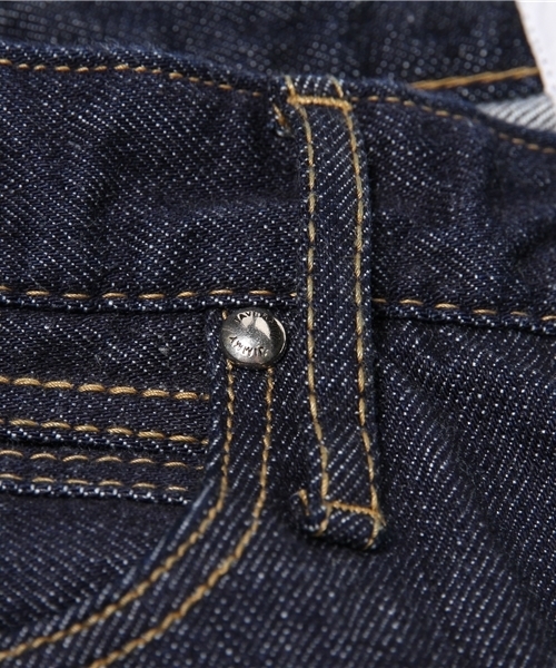 TAVERNITI SO JEANS（タヴァニティソージーンズ）の「【JIMMY TAVERNITI/ジミー タバニティ】　デニムパンツ　スリムテーパードパンツ　Blackie　/　ブラッキー（デニムパンツ・メンズ・ダークインディゴブルー・31inch/32inch/33inch/28inch/29inch/30inch）」の5枚目の写真