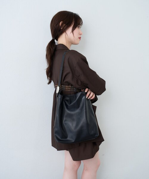 Kastane（カスタネ）の「*【2WAY/A4サイズ】モチーフワンハンドルBAG 
