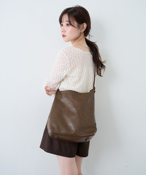 Kastane（カスタネ）の「*【2WAY/A4サイズ】モチーフワンハンドルBAG 