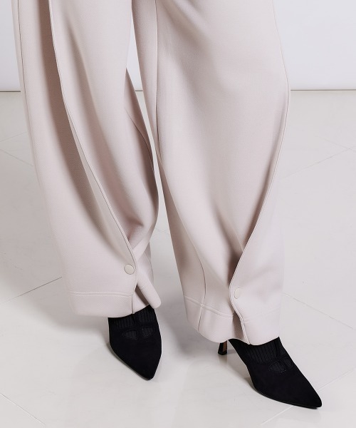 Sov.（ソブ）の「ダンボールカーブパンツ（その他パンツ・レディース・ブラック/ベージュ・38/36）」の10枚目の写真