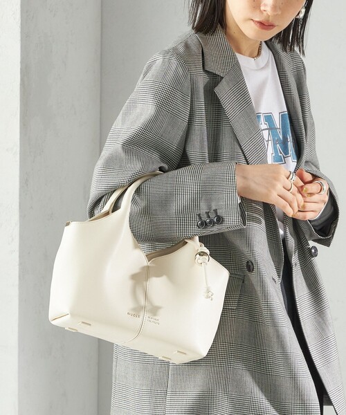 SHIPS（シップス）の「NUCLE:FIORE 2（ショルダーバッグ・レディース・ブラック/アイボリー・ONE SIZE）」の3枚目の写真