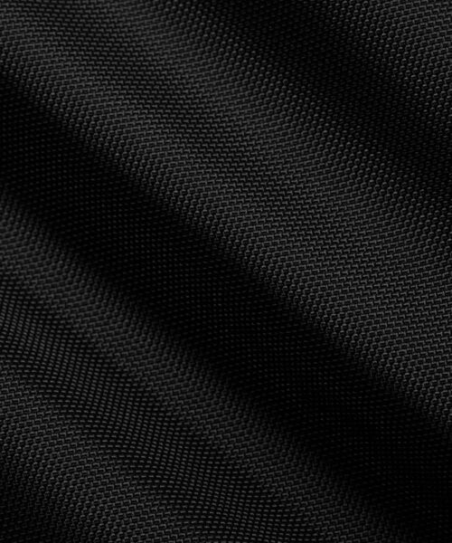 NIKE(ナイキ)の「ナイキ スポーツウェア コミュート スリングバッグ(9L) / Nike Sportswear Commute Sling Bag (9L) FZ6132-011 Black(ボディバッグ/ウエストポーチ・メンズ・ブラック・ONE SIZE)」の10枚目の写真