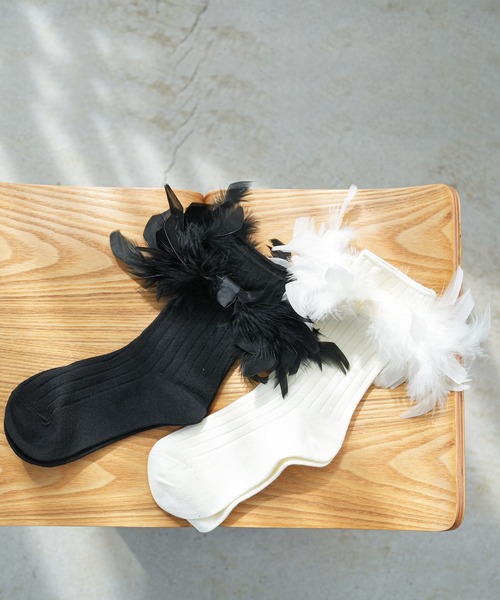 mili an deni（ミリアンデニ）の「フェザーリブソックス（ソックス/靴下・レディース・アイボリー/ブラック・F）」の8枚目の写真