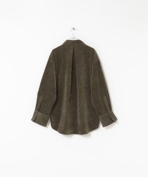 LAATO(ラート)の「wrinkle velor shirts(シャツ/ブラウス・レディース・オフホワイト/ダークグレー・FREE)」の6枚目の写真