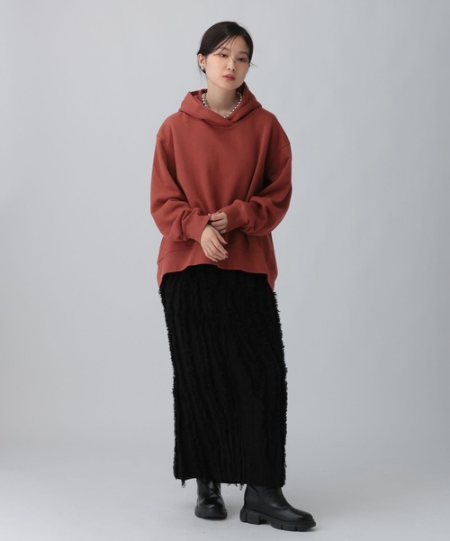 LEPSIM（レプシィム）の「チビロゴ刺繍パーカー　601682（パーカー・レディース・オフホワイト/ダークオレンジ/チャコールグレー・FREE）」の8枚目の写真