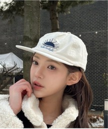 Vini（ヴィニ）の「ユニセックスフラットブリムキャップ（キャップ）」