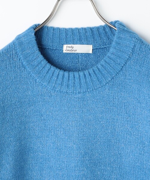 fredy couleur（フレディクルール）の「ヤクライククルーネックショート丈プルオーバーニット（ニット/セーター・レディース・チャコールグレー/ライトグレー/ブルー/ピンク/ネイビー・38）」の21枚目の写真