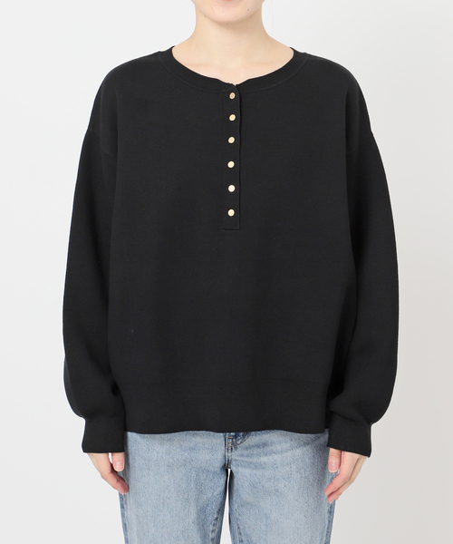 Spick & Span(スピックアンドスパン)の「《WEB限定 / 追加2》メタルボタンヘンリーネックニット(ニット/セーター・レディース・ブラック/グレー/キャメル・FREE)」の20枚目の写真