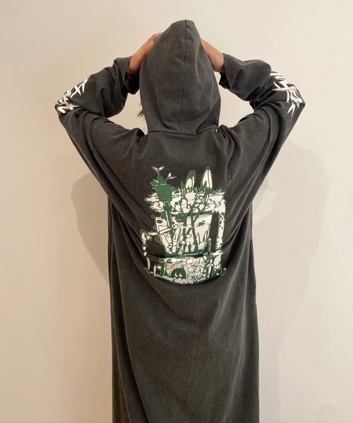 HOLIDAY（ホリデイ）の「SUPER FINE DRY DAMAGE L/S HOODED DRESS (CIRCULATION) スーパーファインドライダメージロングスリーブフーデッドドレス (サーキュレーション)（ワンピース・レディース・レッド/シルバーグレー/ブラック・ONE SIZE）」の22枚目の写真