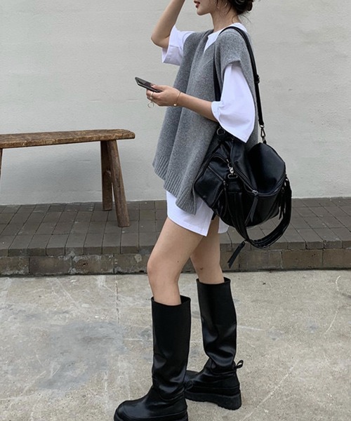 DAY CLOSET（デイ クローゼット）の「【中厚手】Vネック フレンチスリーブ リブ ニット ベスト レディース（ベスト・レディース・グレー/ブラック/ライトグレー・FREE）」の12枚目の写真