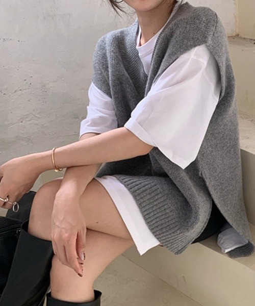 DAY CLOSET（デイ クローゼット）の「【中厚手】Vネック フレンチスリーブ リブ ニット ベスト レディース（ベスト・レディース・グレー/ブラック/ライトグレー・FREE）」の14枚目の写真