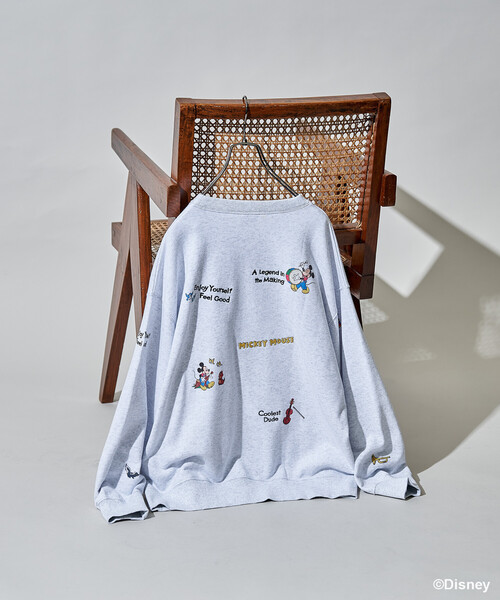 レトロ　ミッキーマウス MICKEY MOUSE】レトロ 刺繍スウェット/ミッキーマウス（スウェット