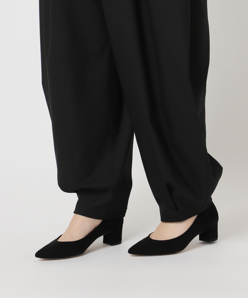 CITYSHOP（シティーショップ）の「VOLUME TUCK パンツ（スラックス・レディース・ブラック/グレー・38/36）」の8枚目の写真