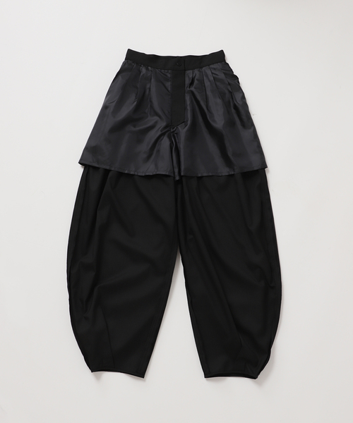 CITYSHOP（シティーショップ）の「VOLUME TUCK パンツ（スラックス・レディース・ブラック/グレー・38/36）」の4枚目の写真