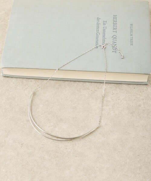 Jena espace merveilleux（ジェナ　エスパスメルヴェイユ）の「アーチラインネックレス（リング・レディース・ゴールド/シルバー・FREE）」の4枚目の写真
