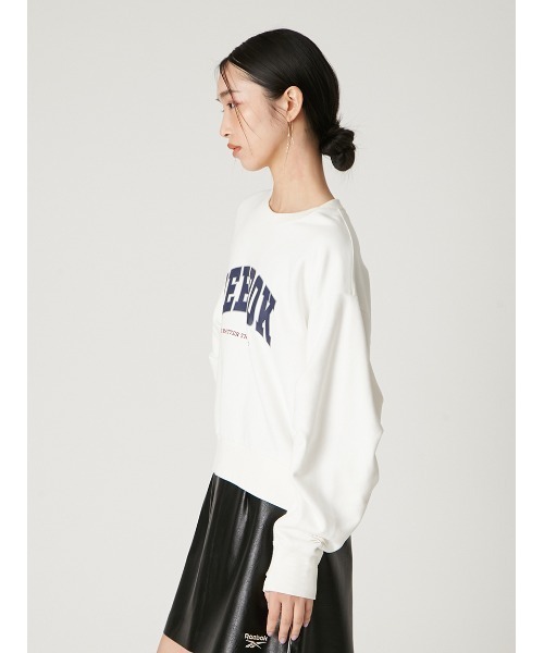 FRAY I.D（フレイアイディー）の「【Reebok× FRAY I.D】ボリュームスリーブスウェットプルオーバー（スウェット・レディース・ブルー/ホワイト/ピンク・F）」の19枚目の写真