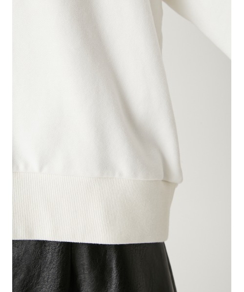 FRAY I.D（フレイアイディー）の「【Reebok× FRAY I.D】ボリュームスリーブスウェットプルオーバー（スウェット・レディース・ブルー/ホワイト/ピンク・F）」の4枚目の写真